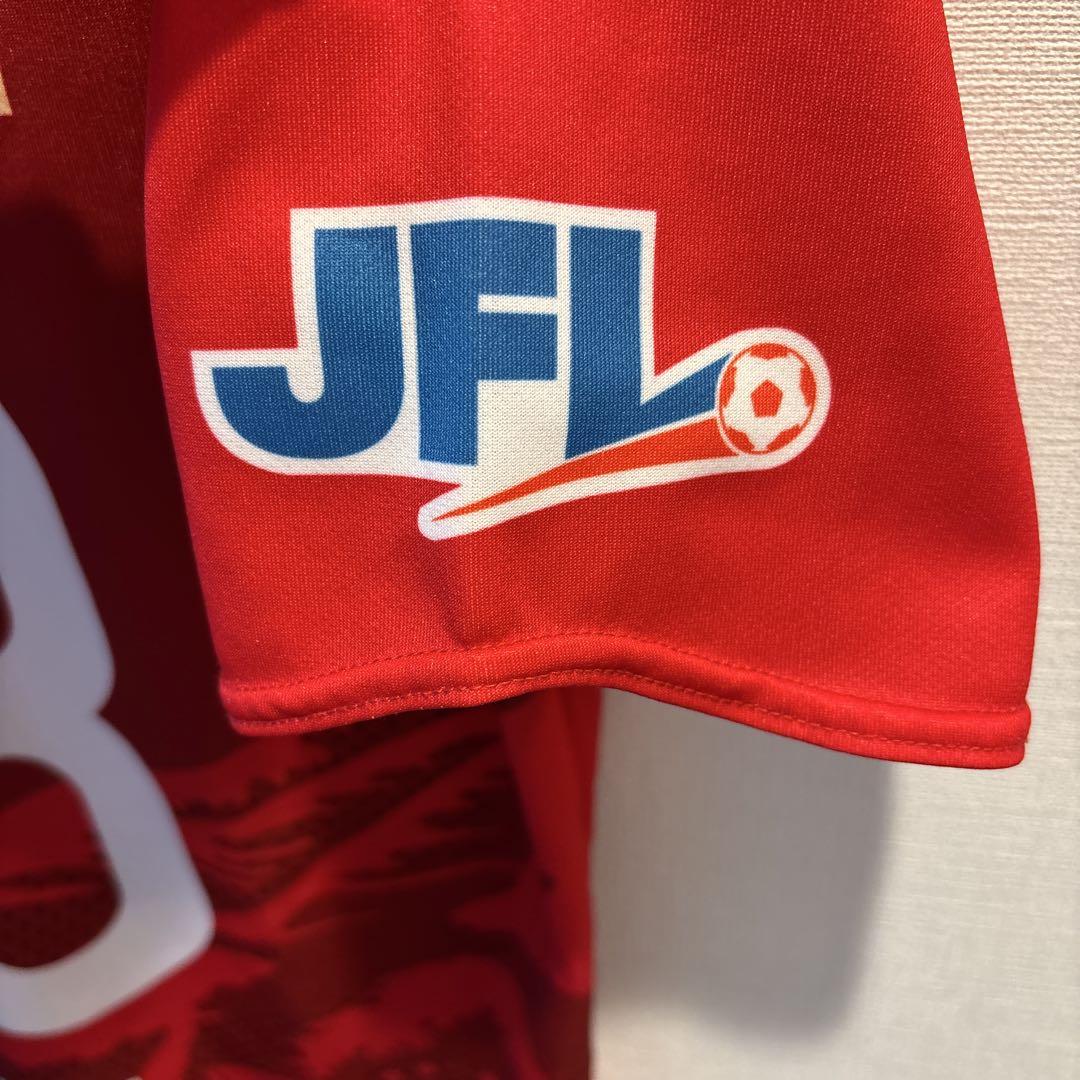 今年も話題の 高知ユナイテッド 関知哉選手着用ユニフォーム - メルカリ ウェア