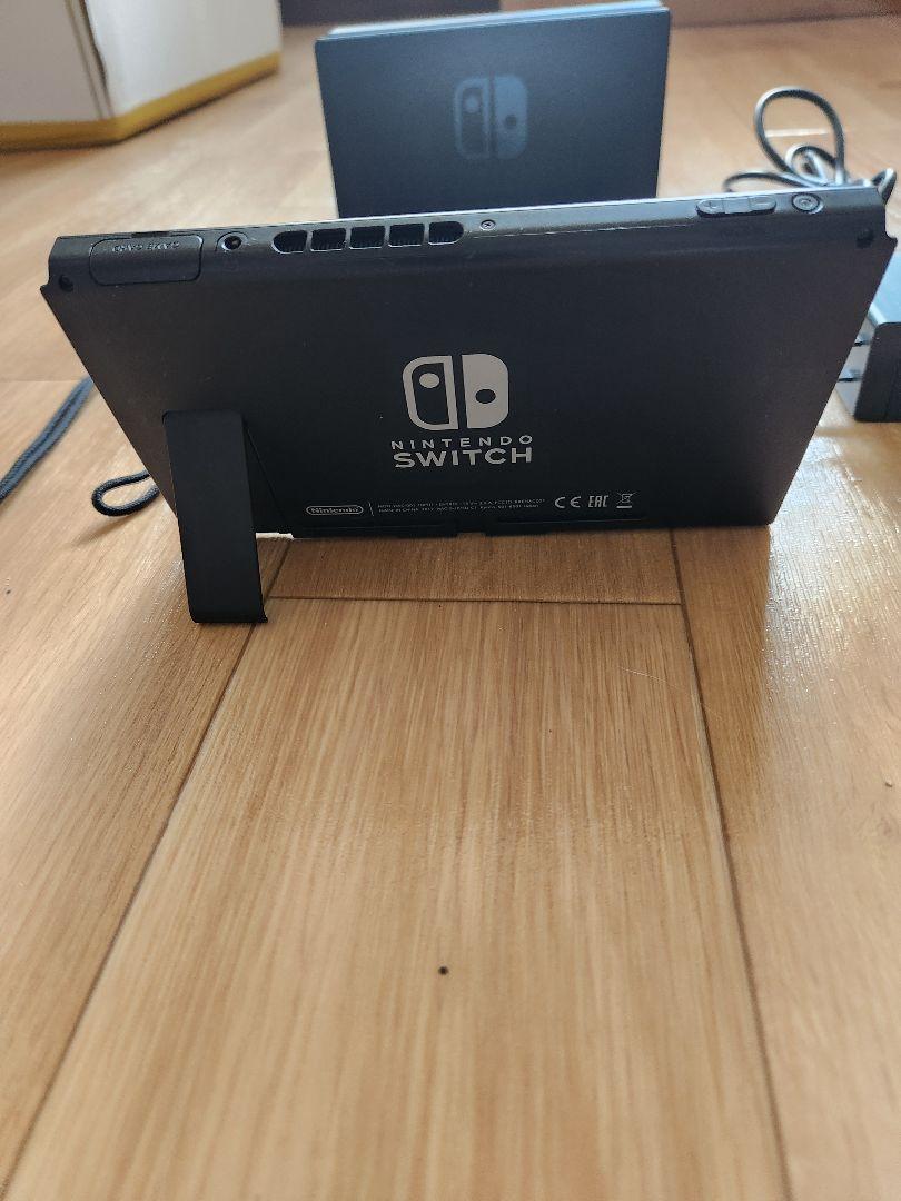 Nintendo Switch 本体　中古