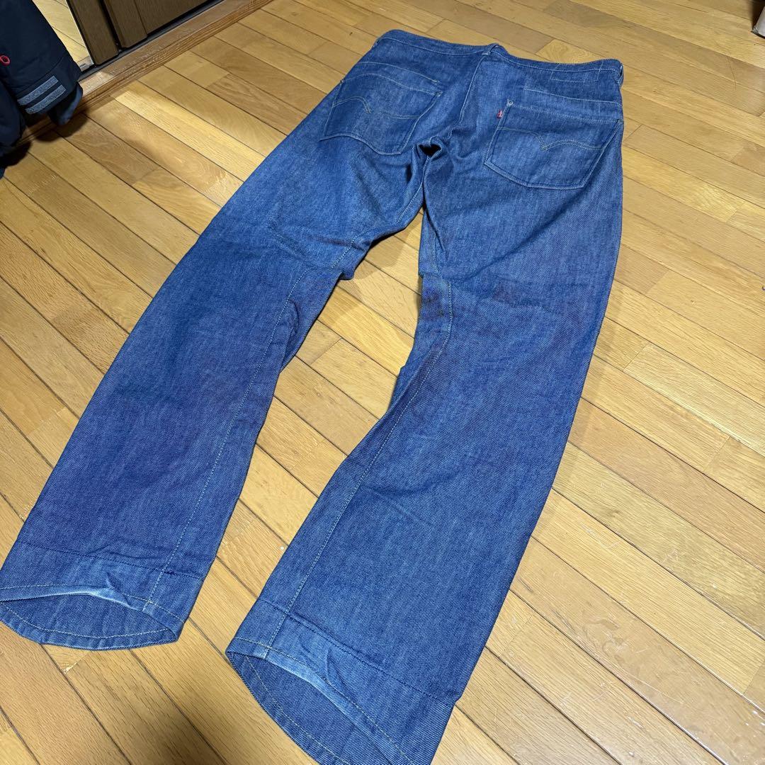 リーバイス ENGINEERED