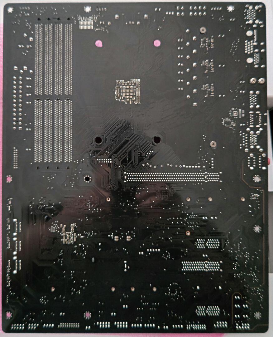 マザーボード B550 PHANTOM GAMING 4