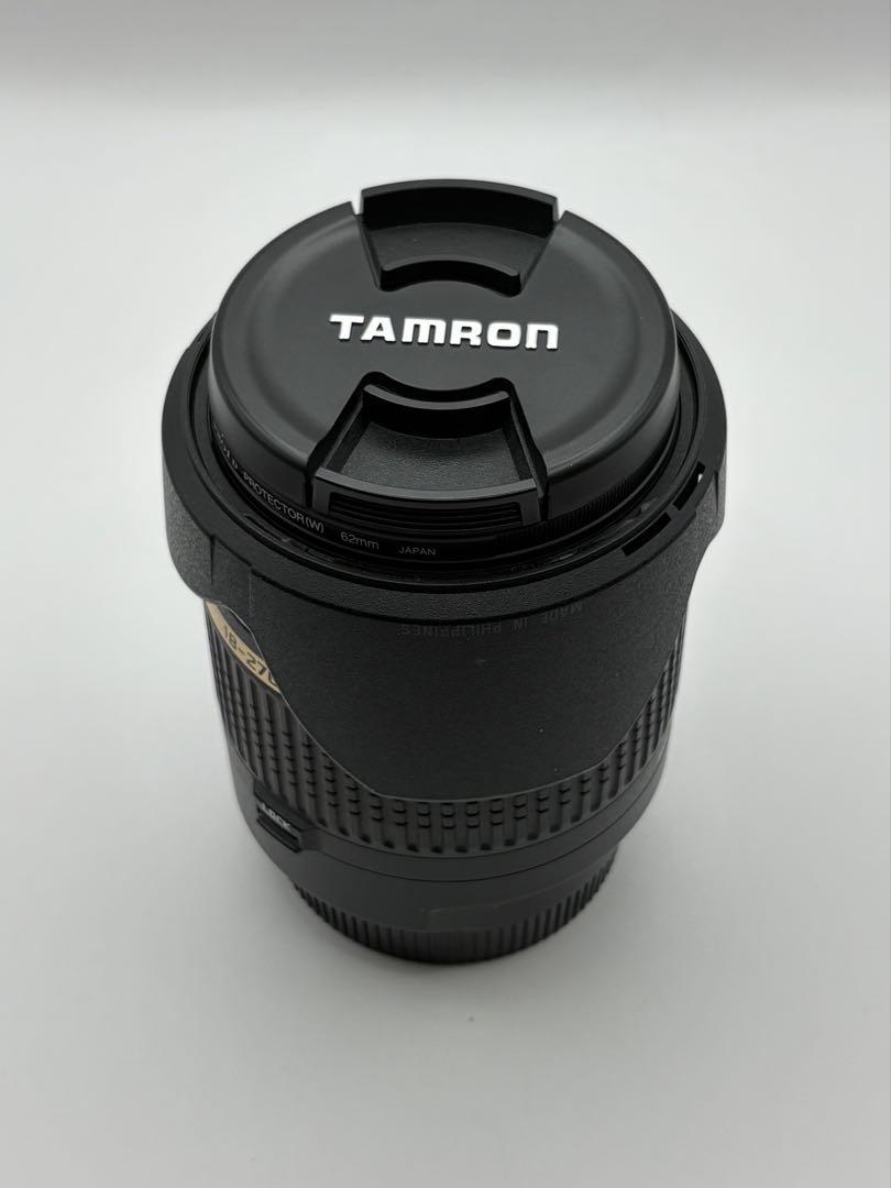 Sony α77 デジタル一眼レフ + Tamronレンズ　18-270mm