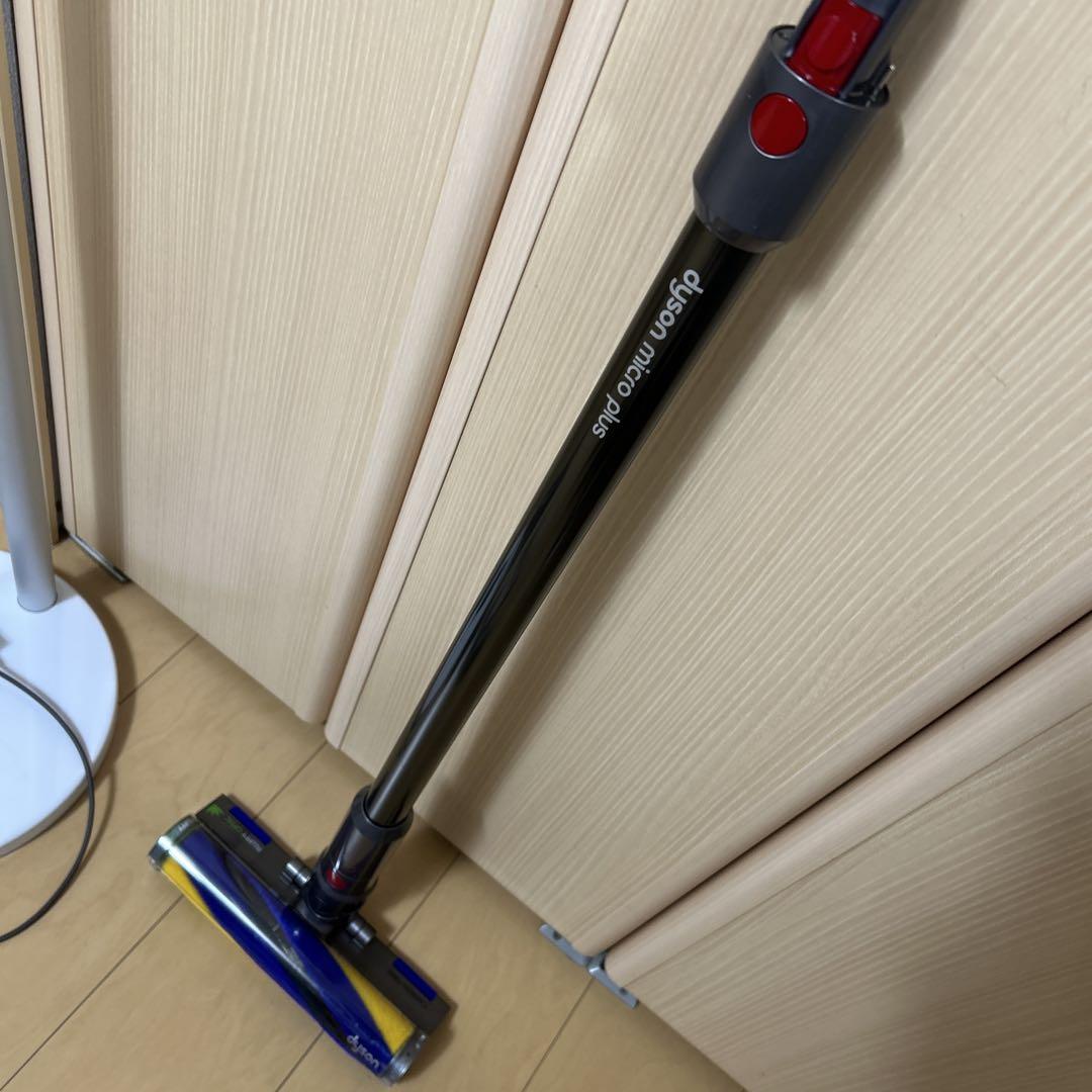 dyson ダイソン SV33 micro plus 純正スタンド付き　現状品