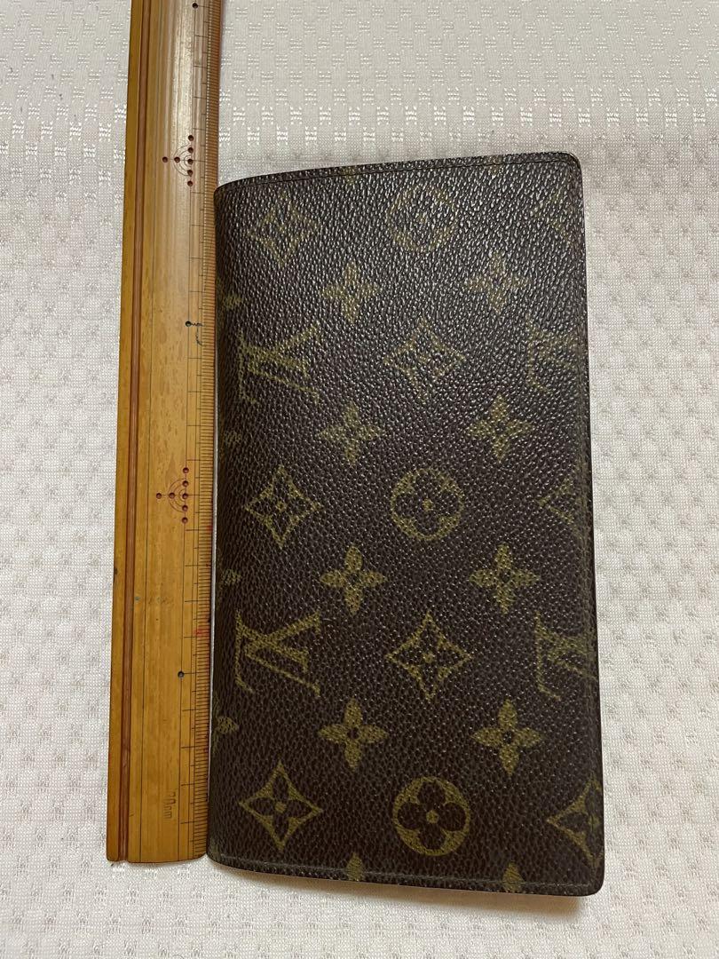 VUITTON 長財布