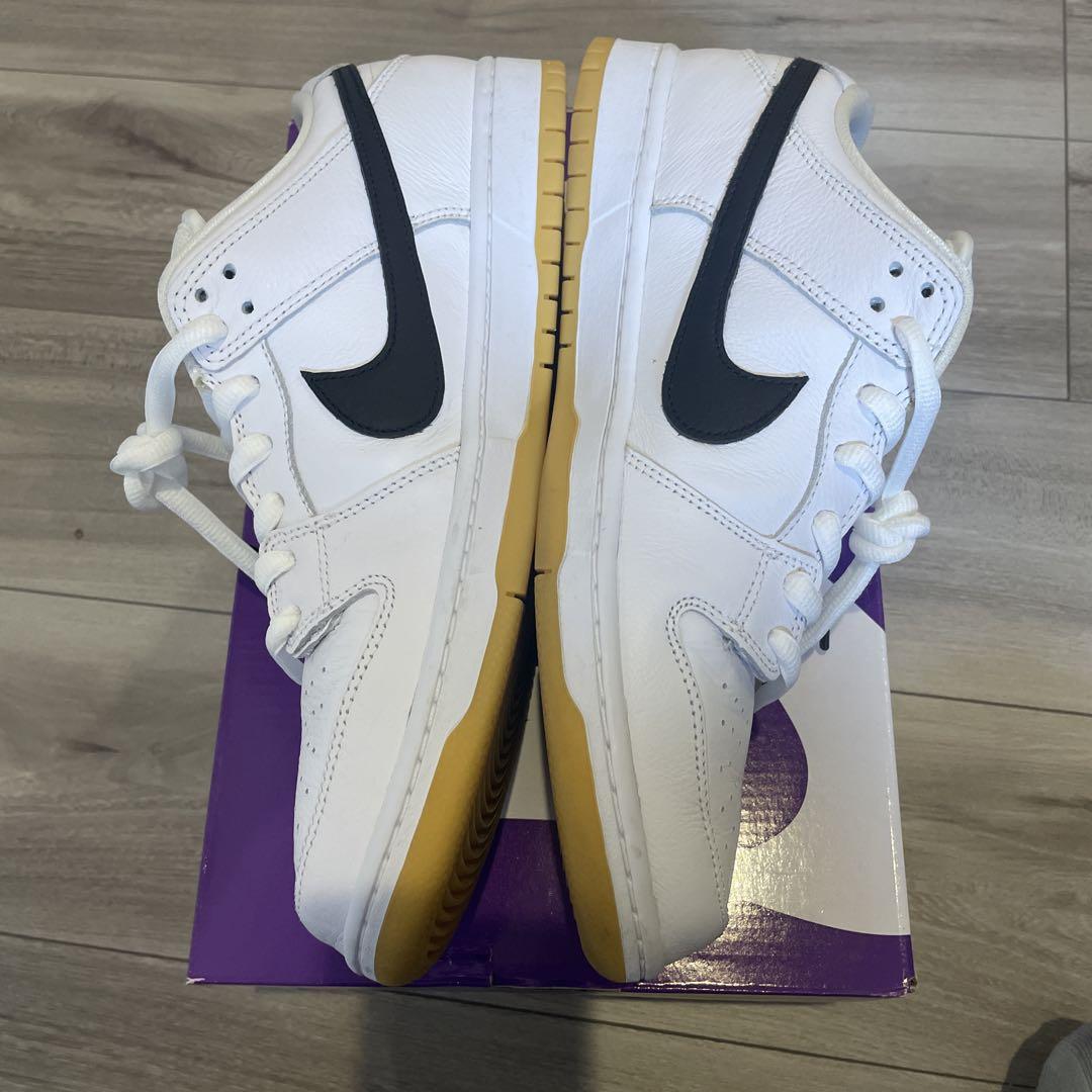 極美品　NIKE SB DUNK LOW WHITE GUM 29㌢