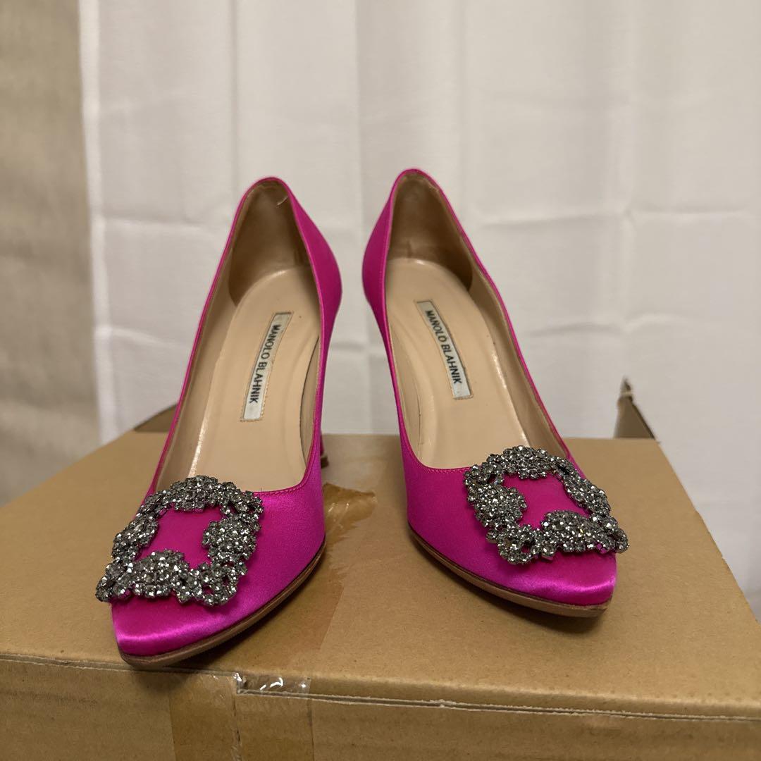 Manolo Blahnik マロノブラニク　ハンギシ　パンプス　ピンク