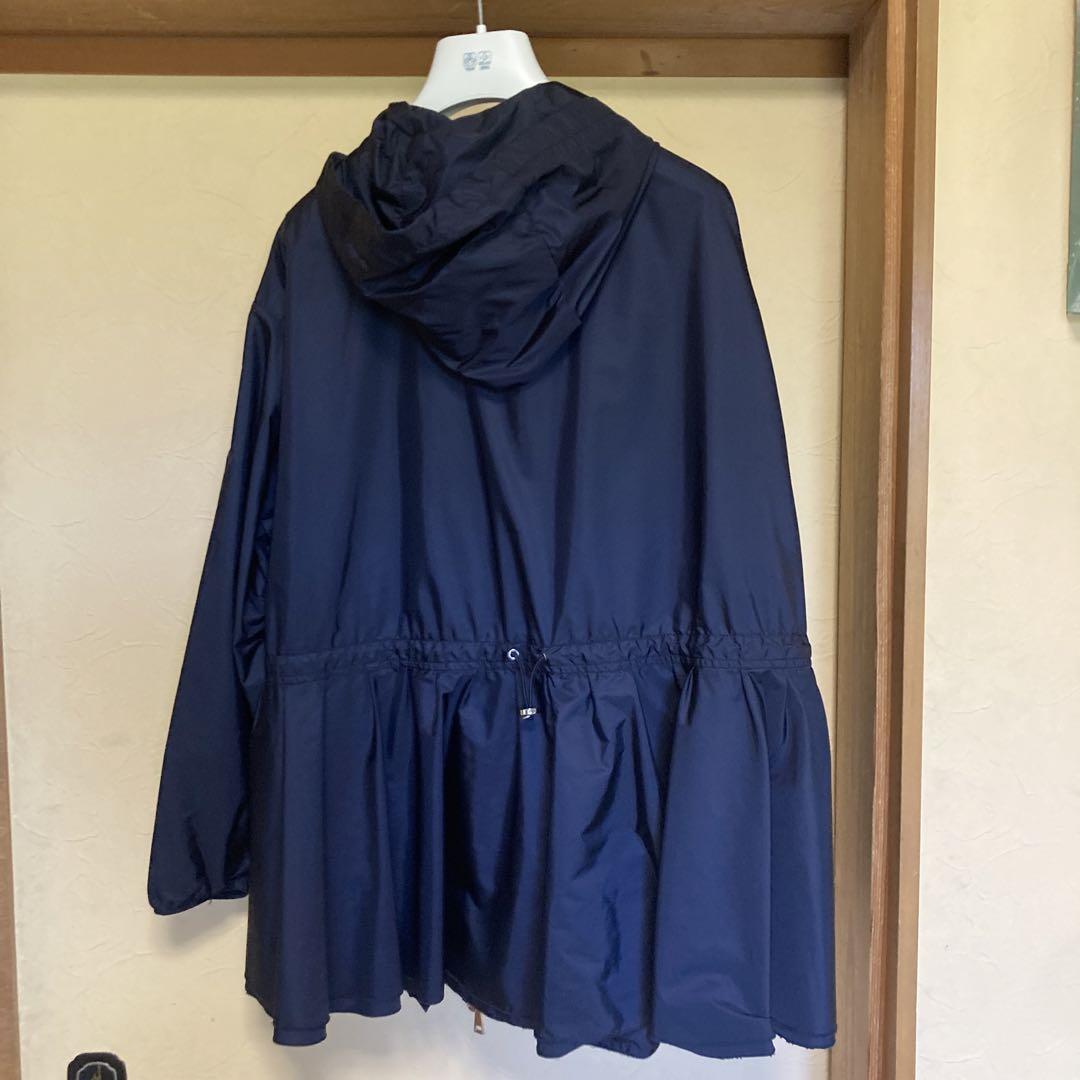 モンクレール　紺色　ジャケット