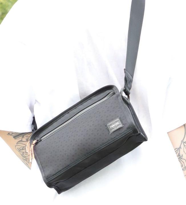 PORTER ポーター ショルダーバッグ - メルカリ PORTER ポーター ショルダーバッグ - メルカリ