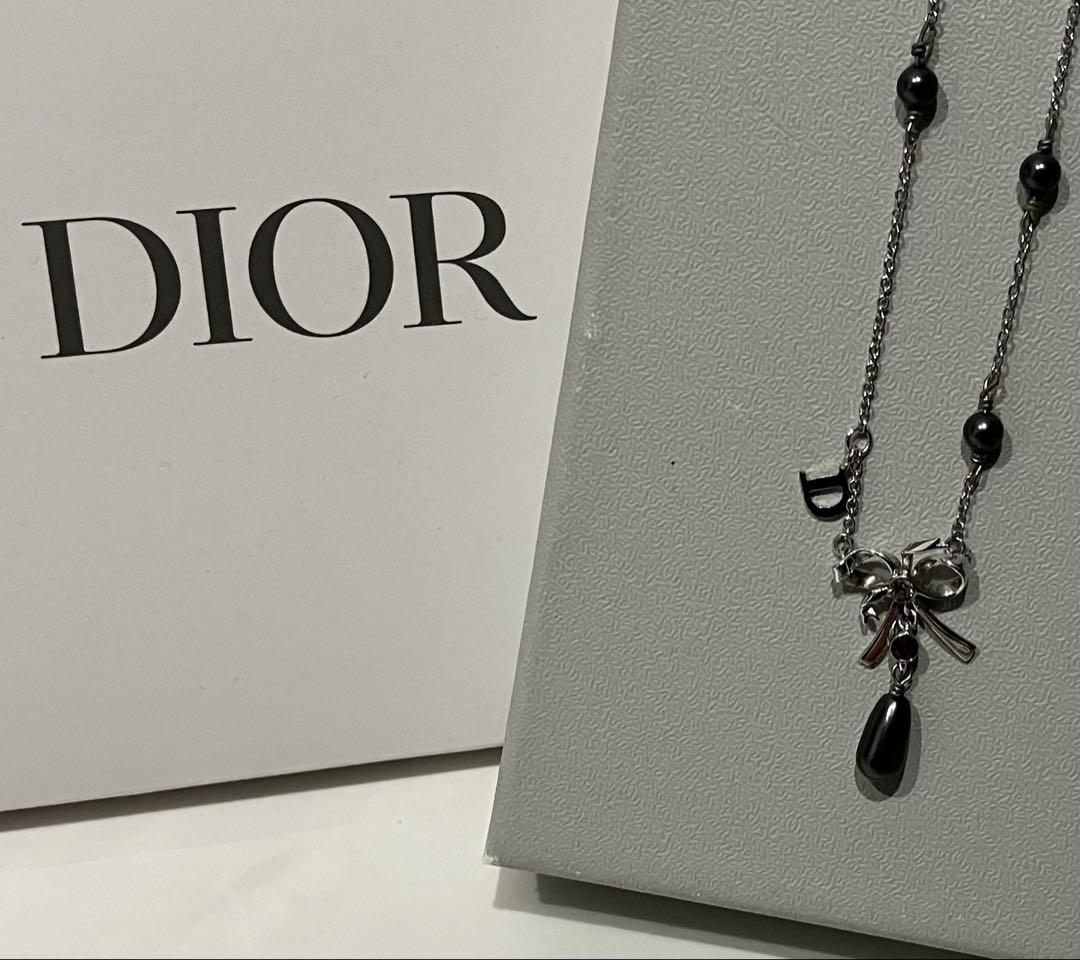 美品♡Christian Dior リボンモチーフネックレス