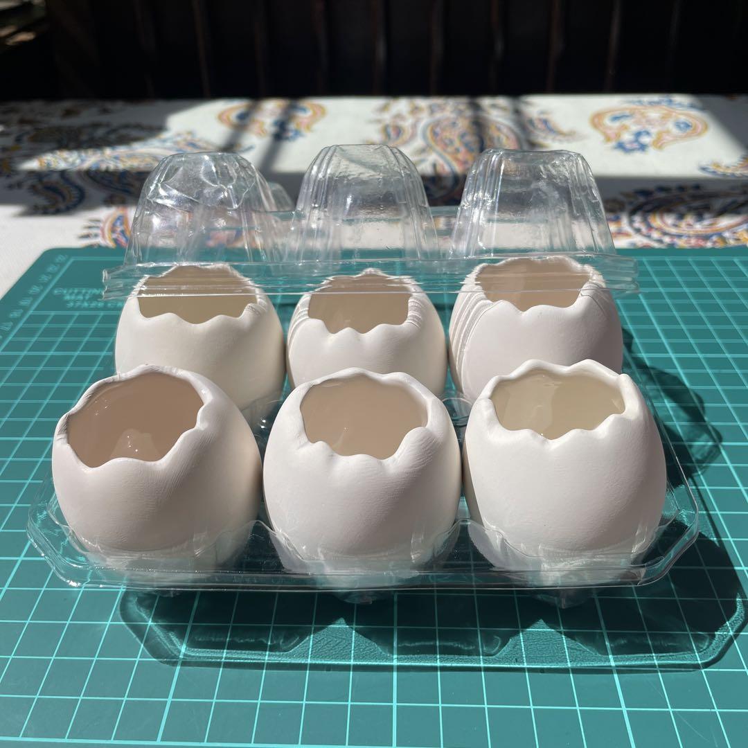 卵から生まれるひよこ 陶器 ソルト＆ペッパー入れ | ansorbet