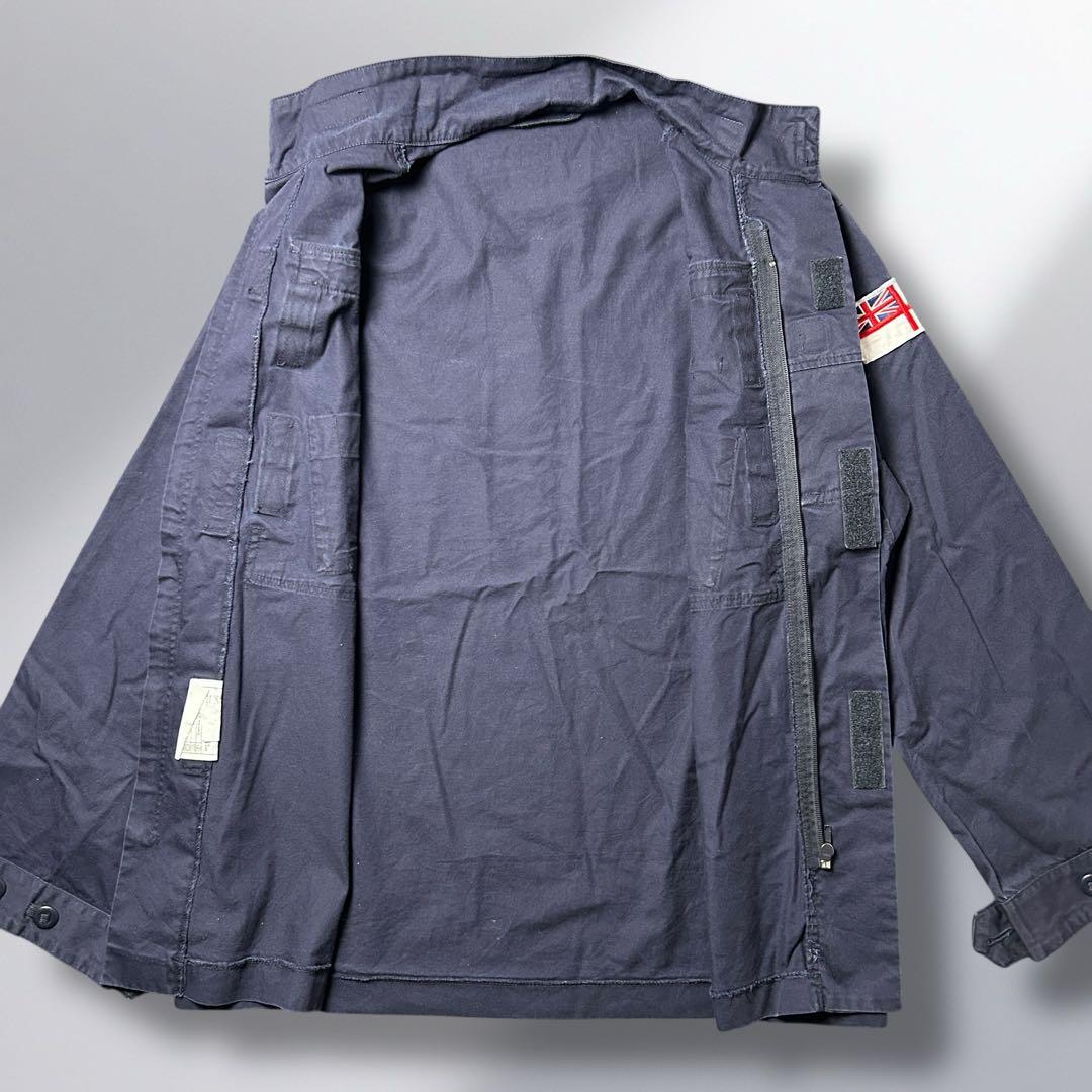 英国海軍 実物 Royal Navy コンバットジャケット パッチ付き L相当 英国海軍 実物 Royal Navy コンバットジャケット パッチ付き L相当
