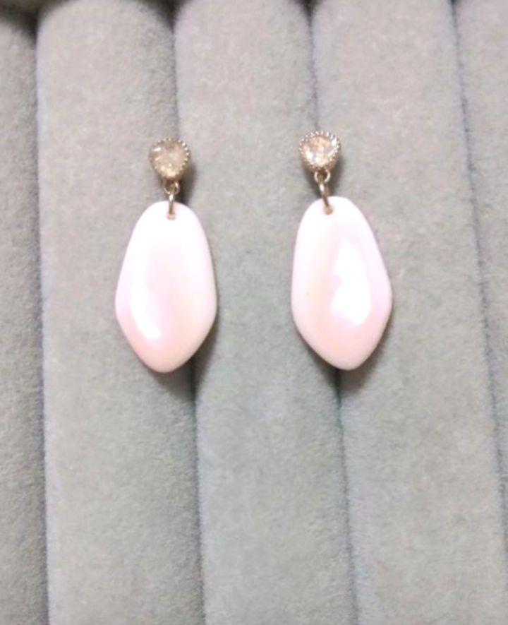 K10 ピアス　　　　　　4℃ エテ ノジェス マリハ ビズー ジュエッテ好も♪