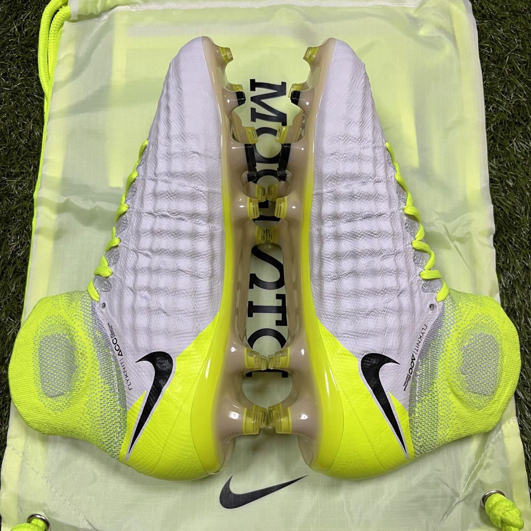 NIKE Magista Obra Ⅱ FG 26cm