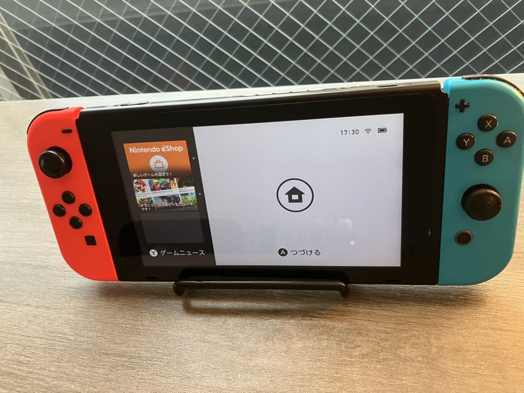 ニンテンドースイッチ本体＋充電器 Nintendo Switch