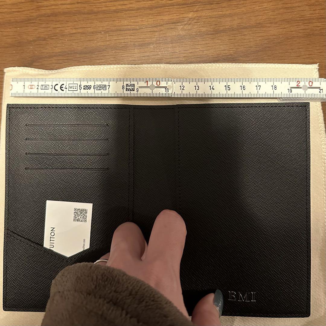 LOUIS VUITTON パスポートケース 新品訳あり