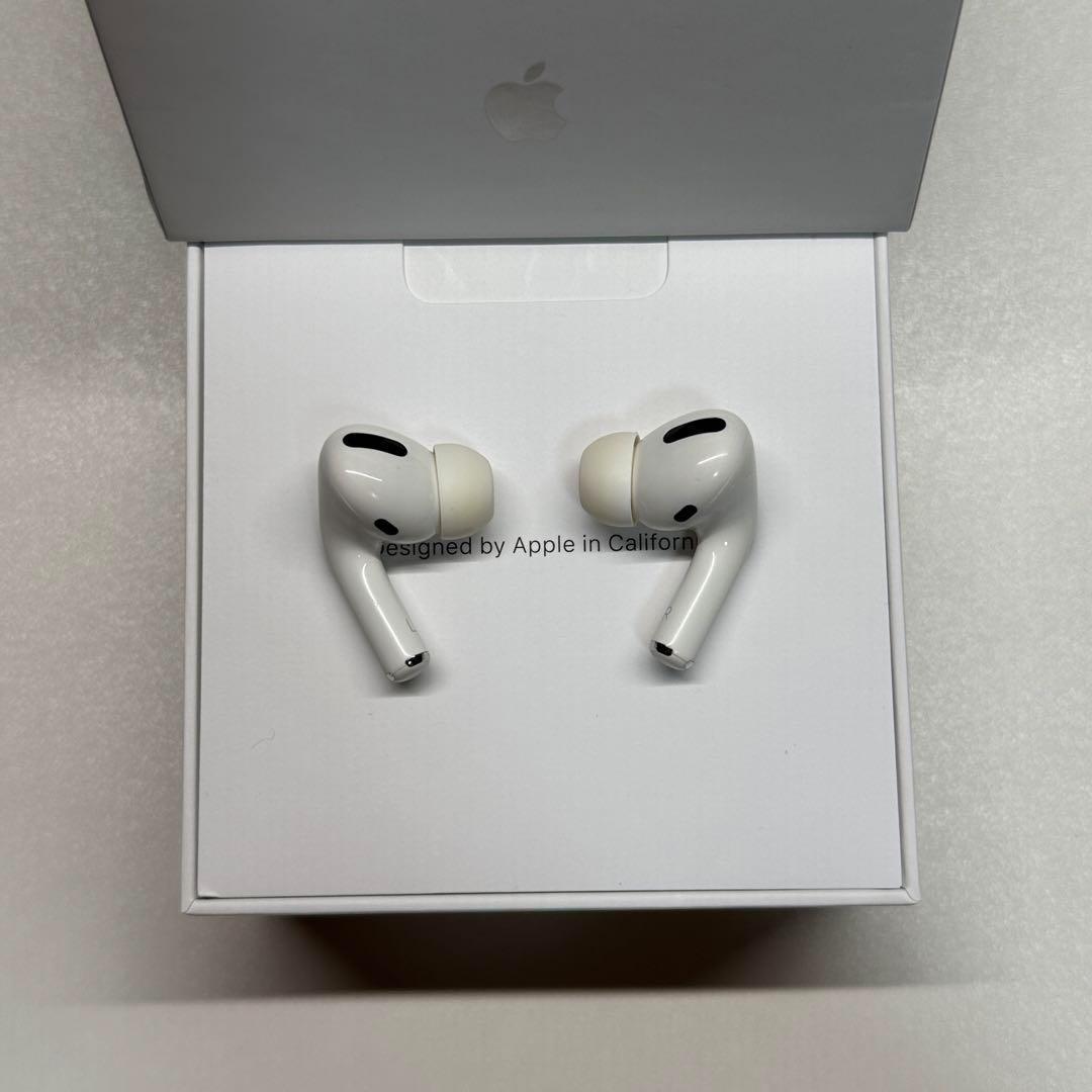 ⭐️美品・正規品⭐️AirPodsPro. 正規品 両耳のみ 【すぐ発送】b// AirPods Pro 正規品 両耳のみ 【すぐに発送】良品