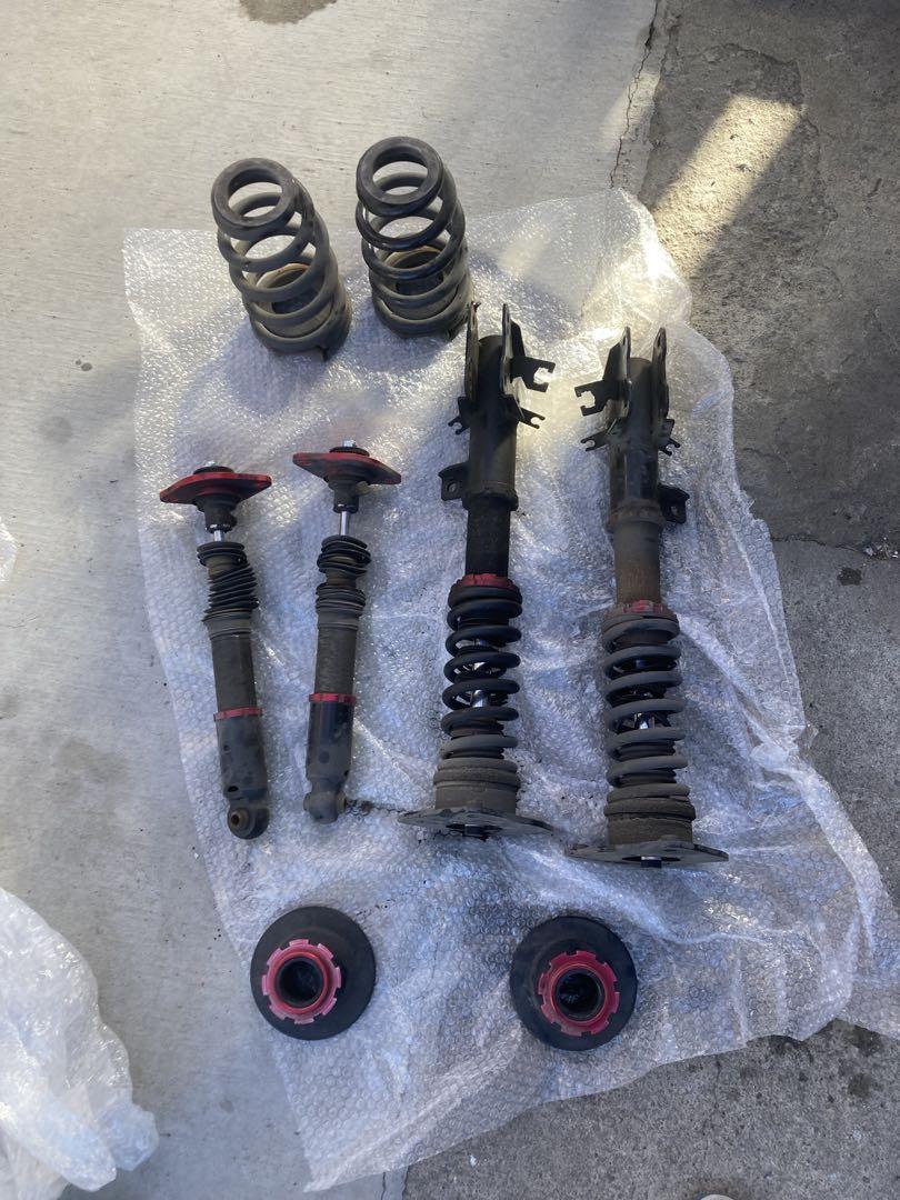 E52エルグランド用車高調一台分