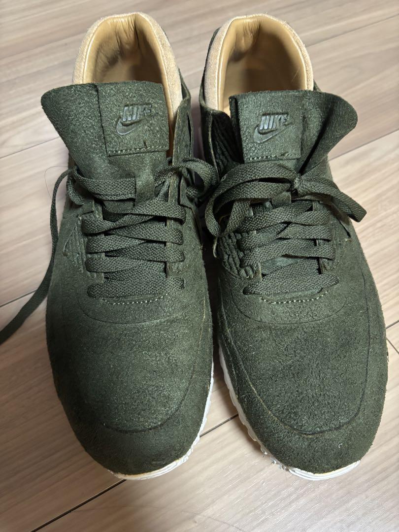 Nike Air Max オリーブグリーン スニーカー Nike Air Max オリーブグリーン スニーカー
