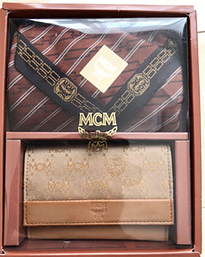 売り切り御免 名刺入れ ハンカチ セット メンズ Mcm 名刺入れ 定期入れ