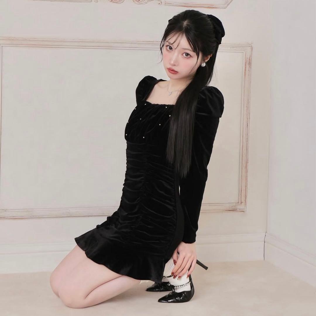 M me eme ベロアドレープミニドレス エムエメ エムミーエメ - メルカリ M me eme ベロアドレープミニドレス エムエメ エムミーエメ - メルカリ