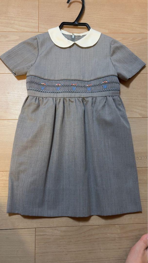 マムエモア　襟付き刺繍ワンピース　半袖