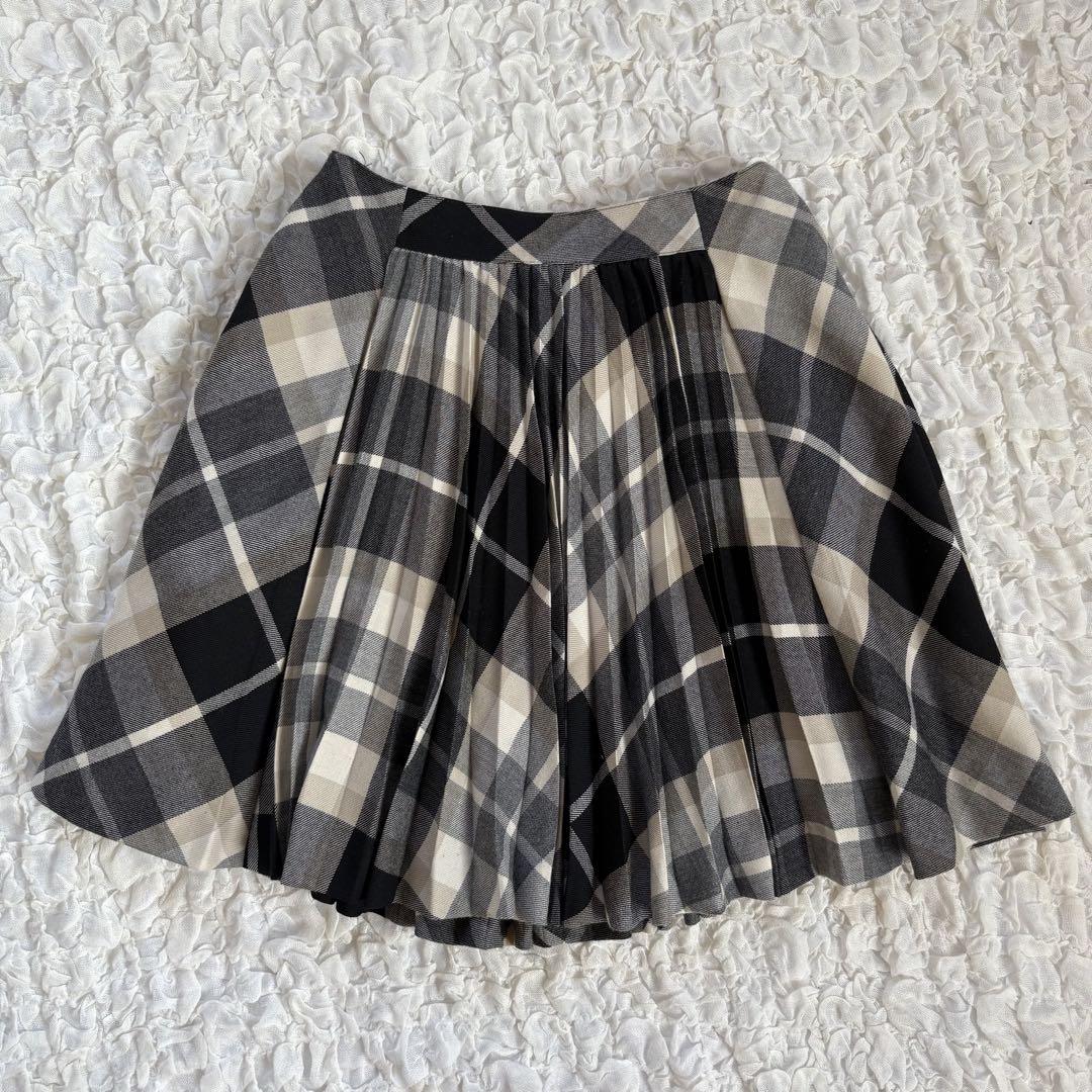 ◆Burberry ウールとカシミアのミニスカート ★最後の1点 org.jpg