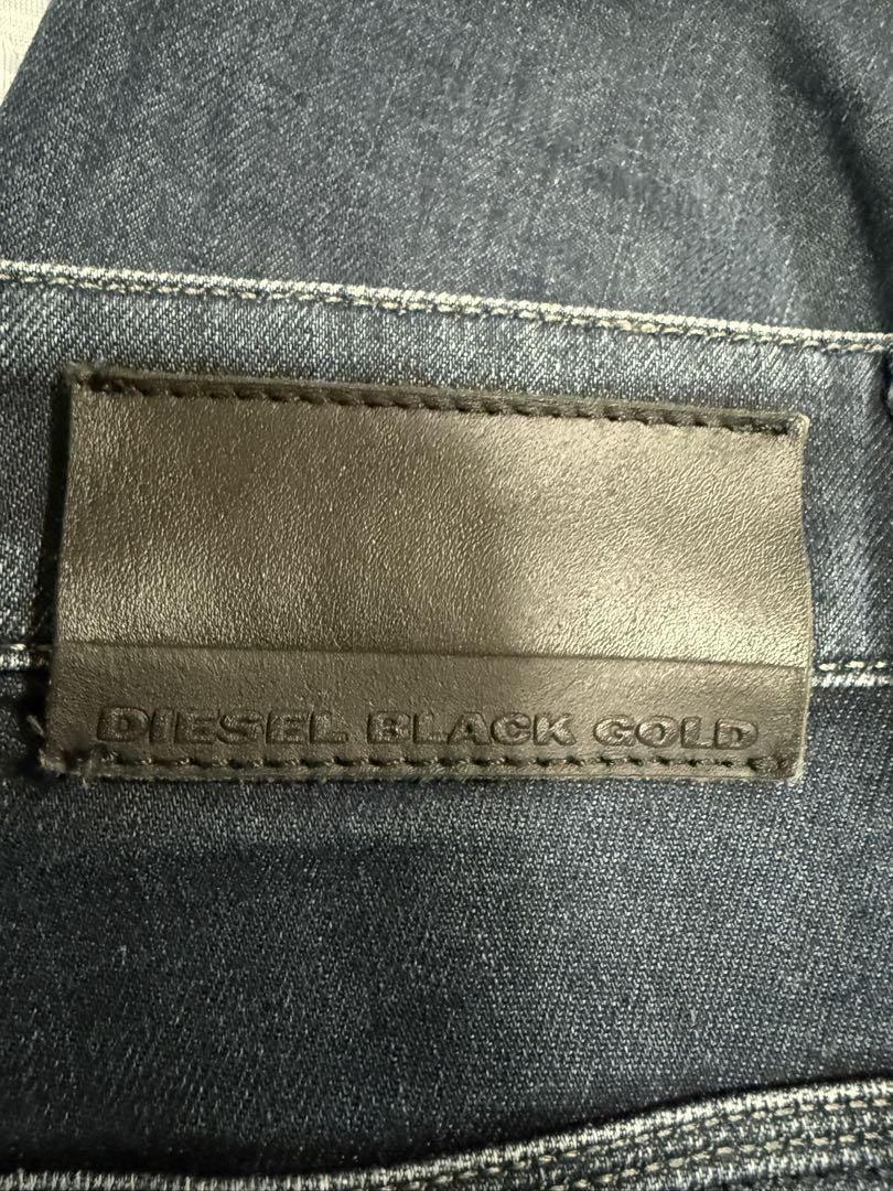 [美品] ディーゼル　ブラックゴールド　メンズデニム