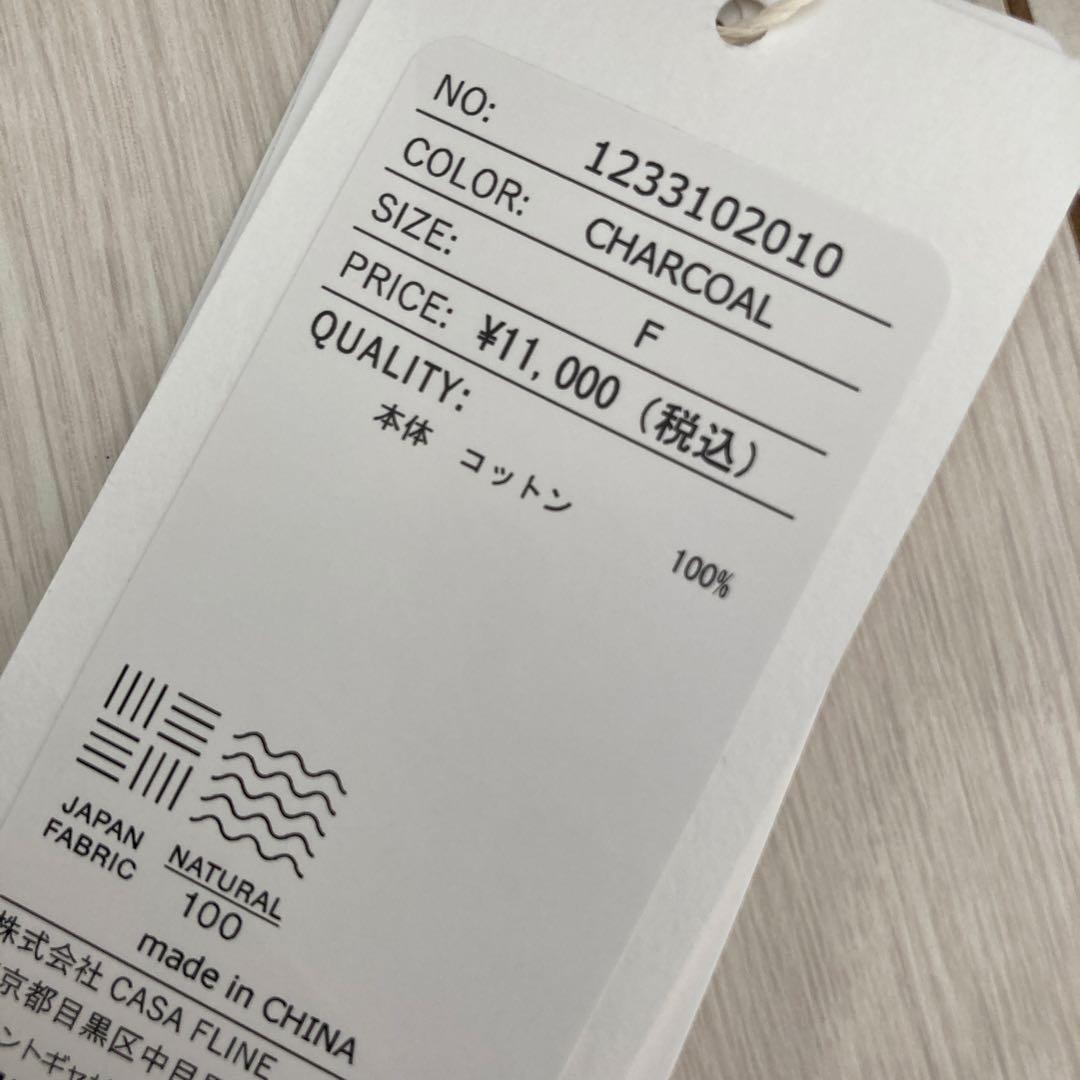 新品 タグ付 カーサフライン フロントギャザー ハイネック シアートップス 長袖 新品 タグ付 カーサフライン フロントギャザー ハイネック シアートップス 長袖