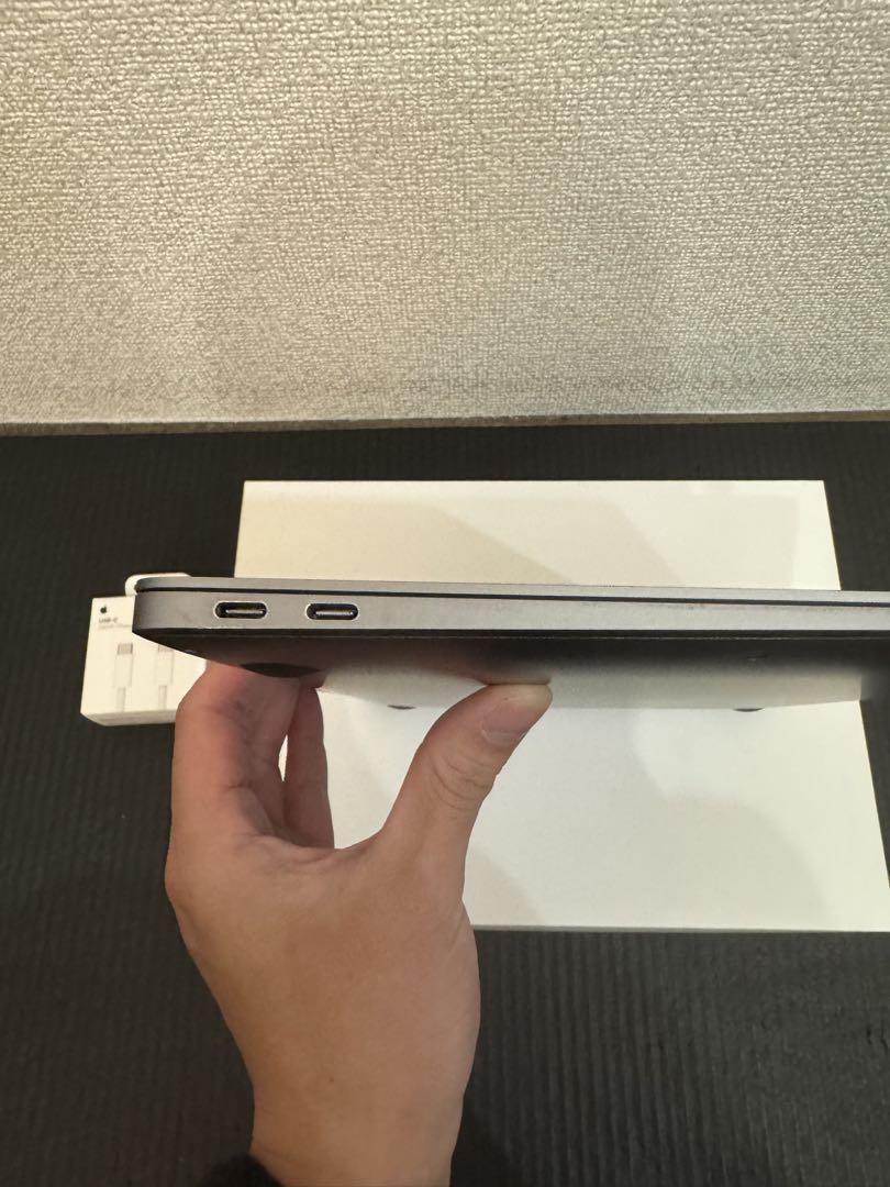 MacBook Air M1 13インチ 8コア16GB/1TB 2020