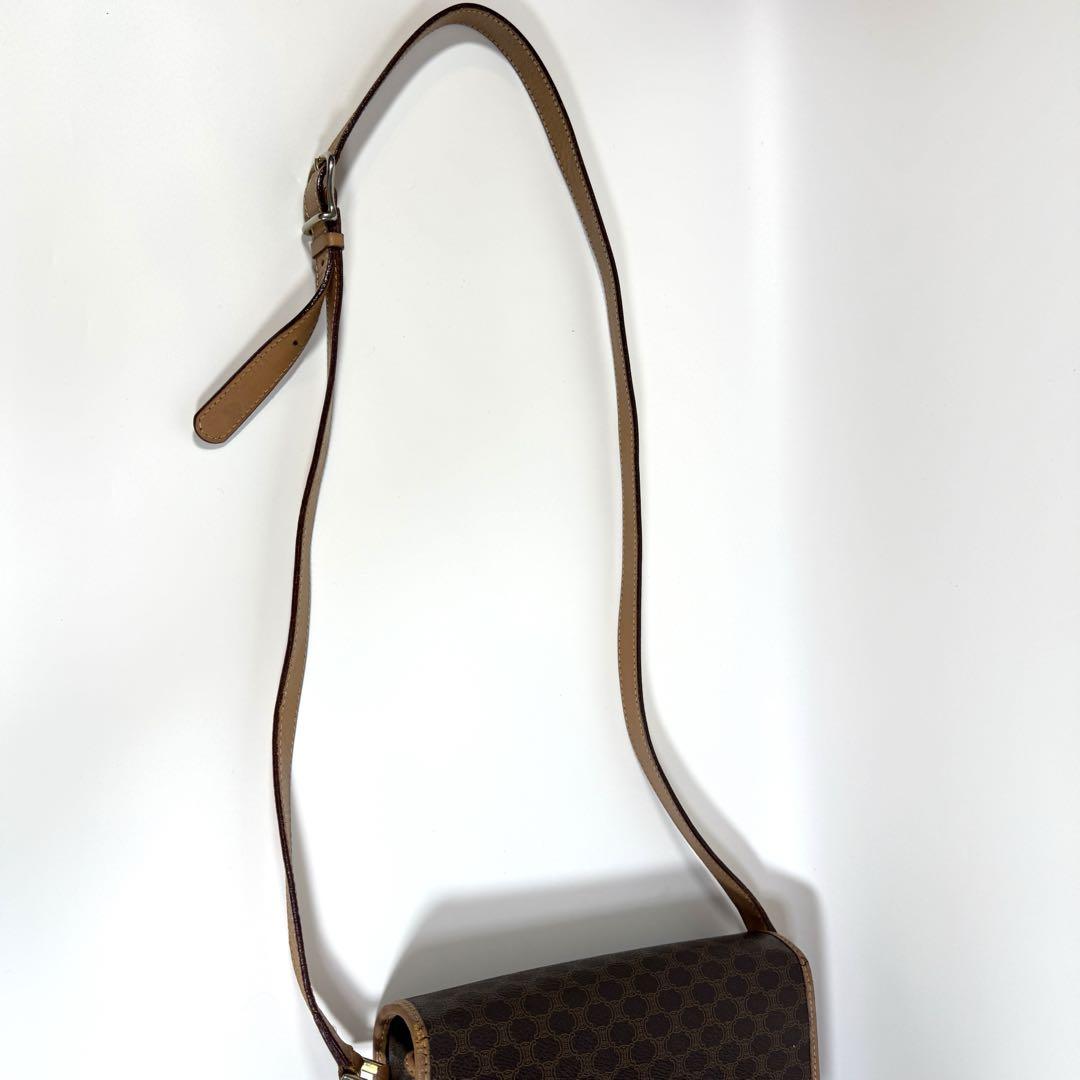 セリーヌ　CELINE ショルダーバッグ　マカダム　サークル金具　ベージュ
