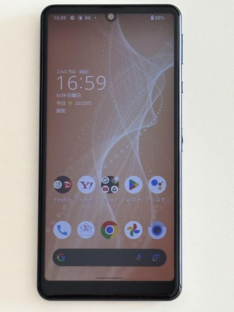 AQUOS sense4 basic ブラックスマートフォン本体