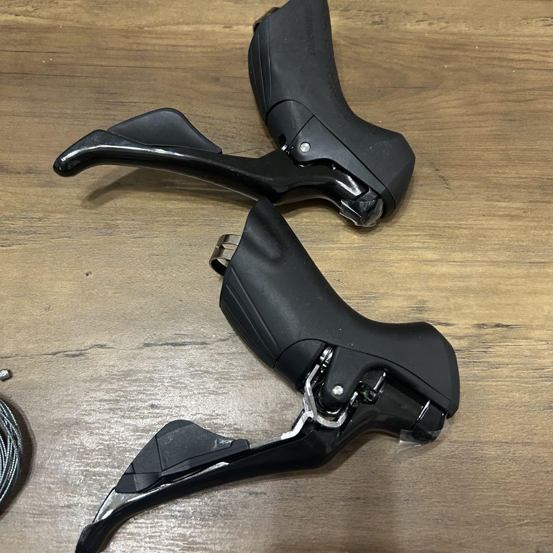 Shimano R7000 105 sti シフター　新品未使用 Shimano R7000 105 sti レバー 新品未使用 - メルカリ