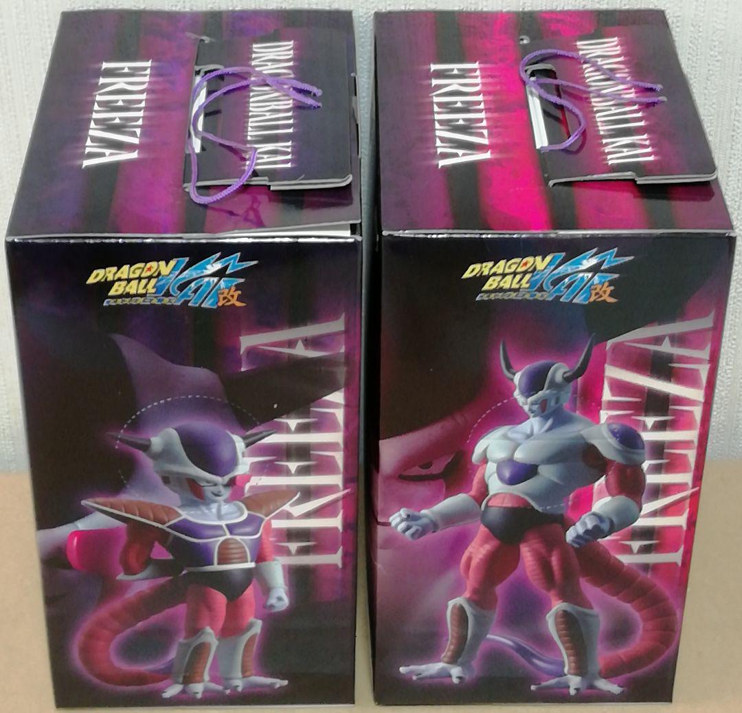 メルカリ ドラゴンボール 組立式dx ソフビフィギュア フリーザ Vol 1 2種 キャラクターグッズ 15 000 中古や未使用のフリマ