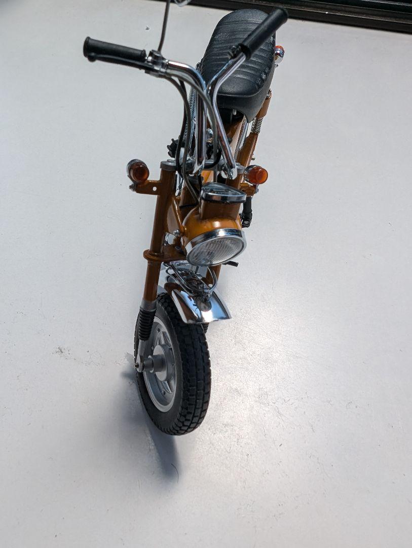 廃盤 EBBRO DAX Honda ST50 1969 1/10モデル