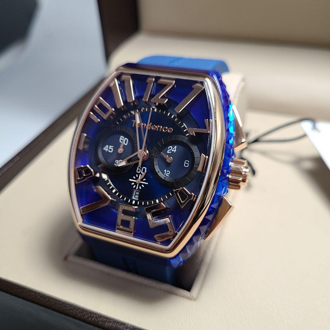 【未使用品】TENDENCE　PIRAMIDE　クロノグラフ　稼働品　腕時計