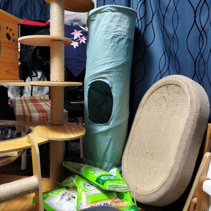 キャットタワー及びネコ用品