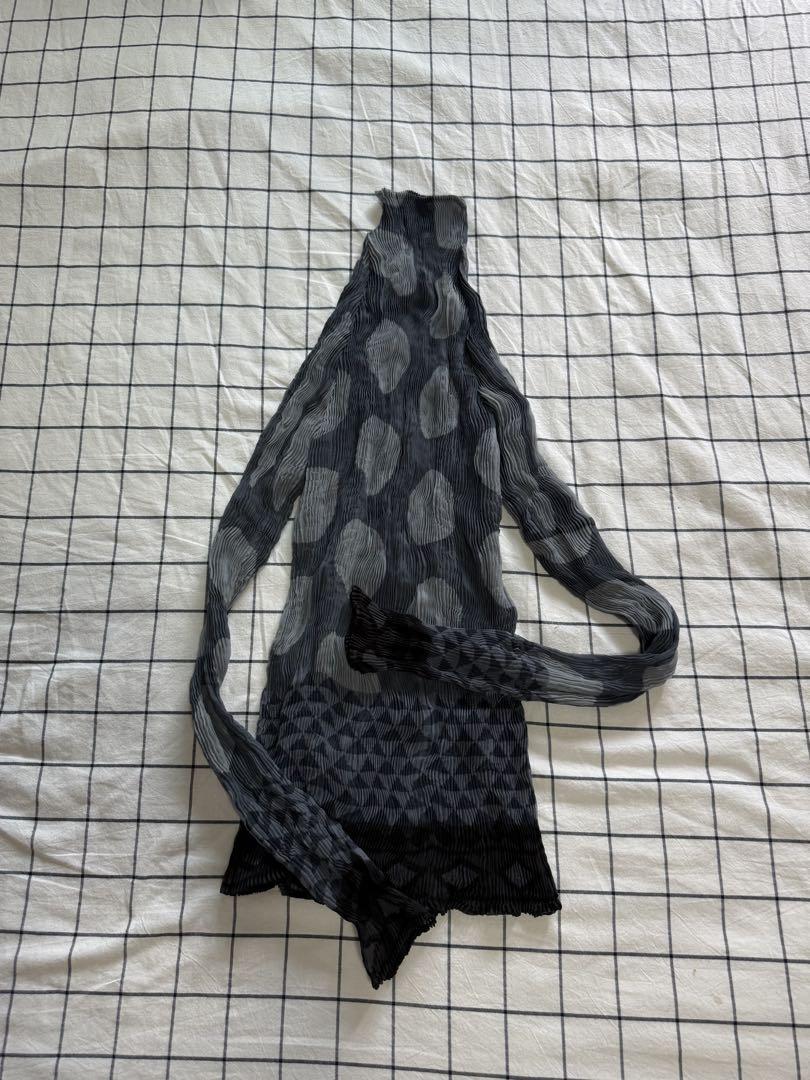 イッセイミヤケ ISSEY MIYAKE LIGHT LEAK シャツ トップス