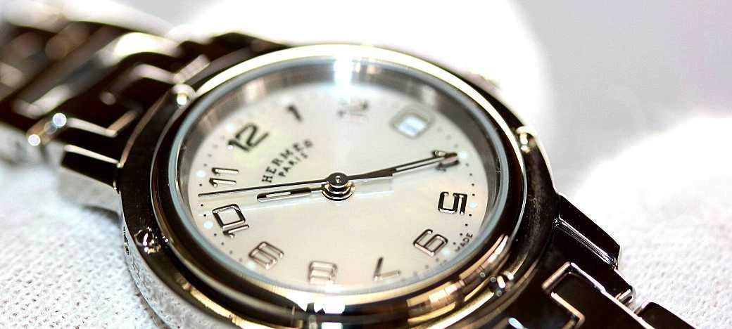 HERMES CL4.210 エルメス クリッパー ナクレ Whiteシェル