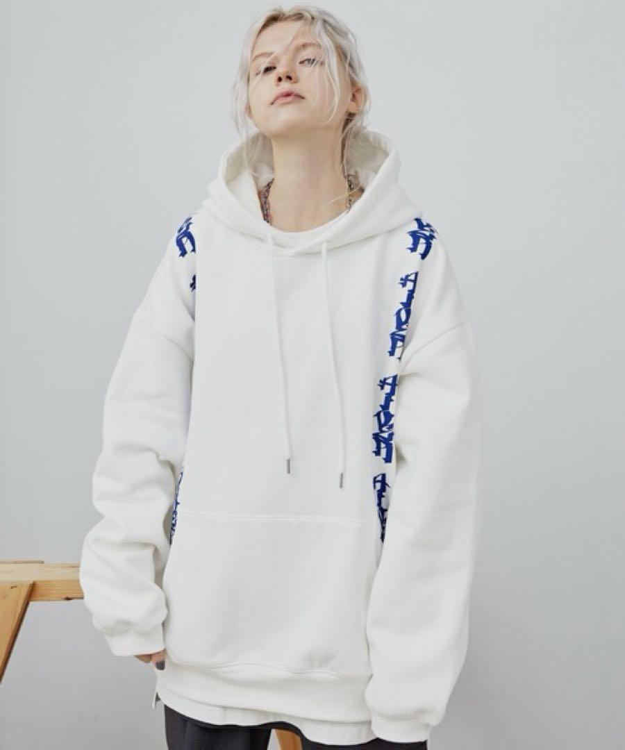CASPER JOHN AIVER ボリューム起毛タギングラインパーカー