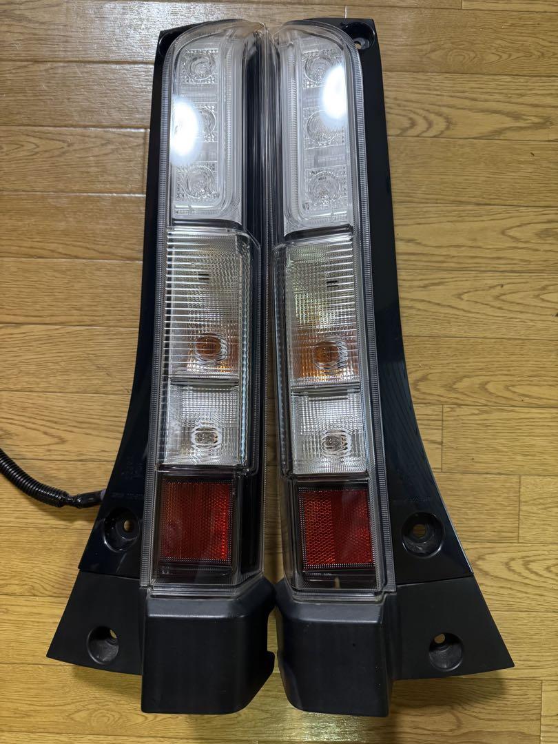 HONDA 純正 JJ1 JJ2 N-VANテールランプ