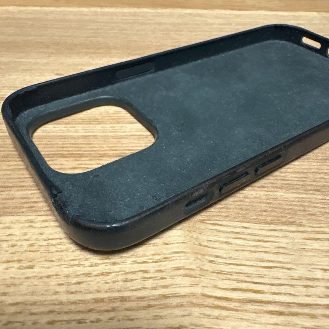 【新品未使用】iPhone14用　純正レザーケース　フォレストグリーン Amazon.co.jp: MagSafe対応iPhone 14 Proレザーケース