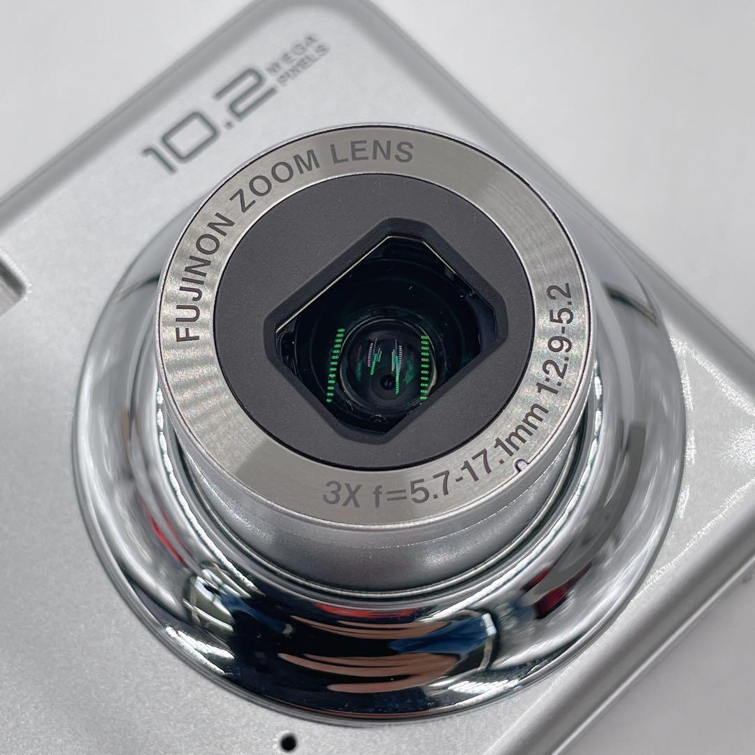 FUJIFILM デジカメ 10.2 シルバー 9U042619