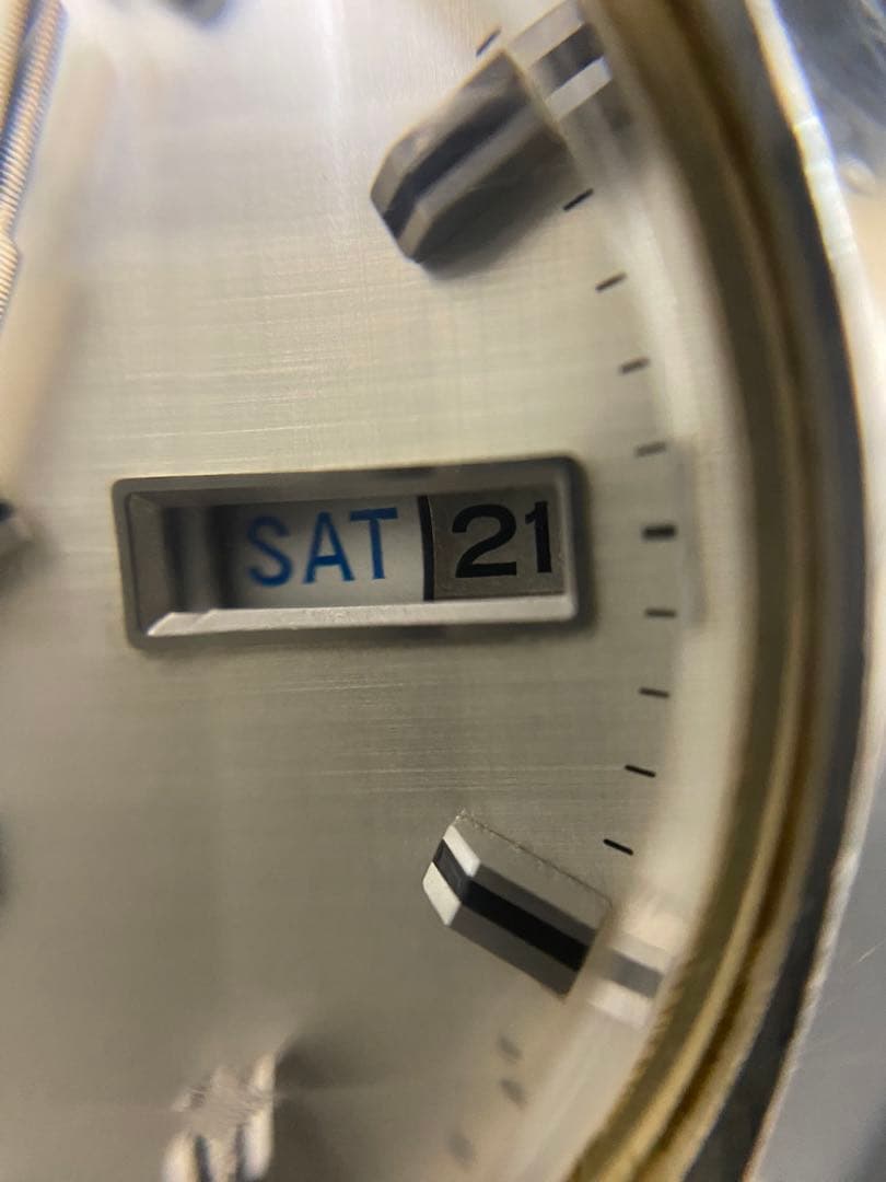 【不動 ジャンク品】SEIKOメンズクォーツ腕時計 QR ヴィンテージ