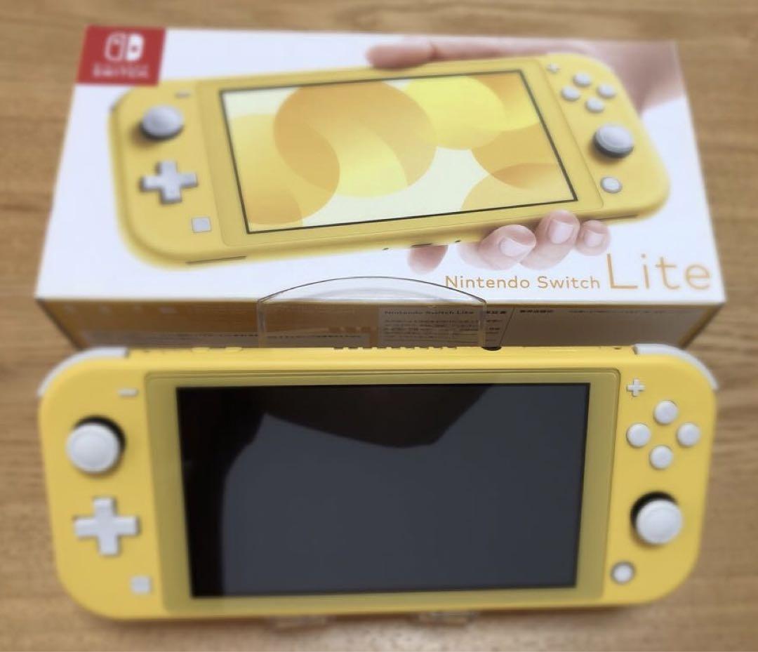 Nintendo　Switch Lite イエロー Nintendo Switch Lite | 32 GB | Yellow Plain | HG World