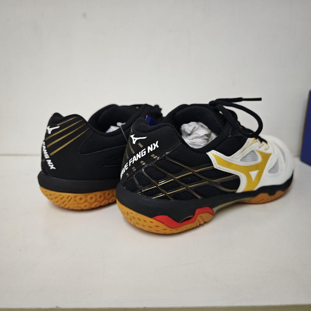 Mizuno Badminton Shoes WAVE FANG NX White / Gold 71GA2050 50