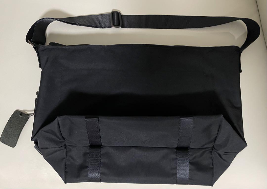 Shinzone別注 AMIACALVA MESSENGER BAG