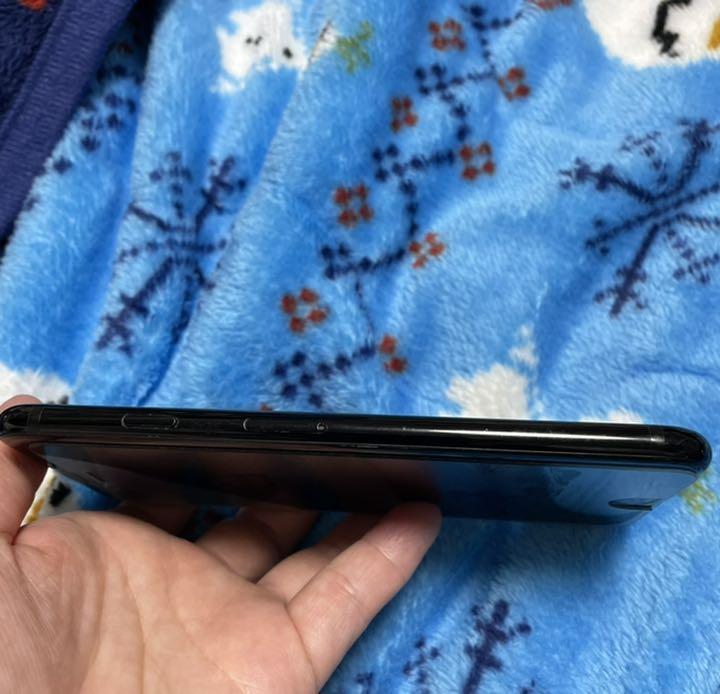 贅沢品 Cランク】SIMフリー iPhone7 256GB ジェットブラック