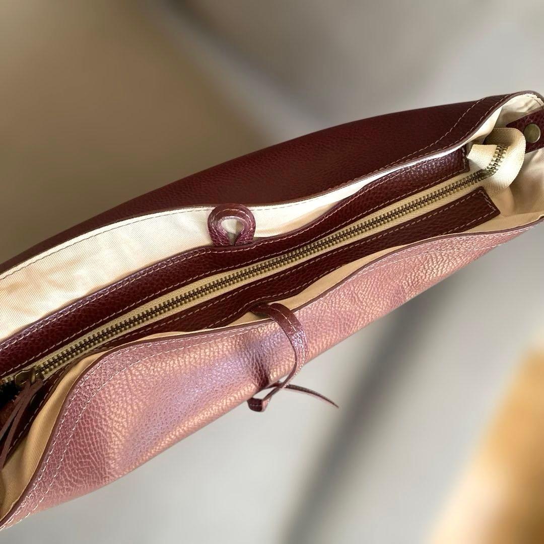 【極美品】イオペレ　ワンハンドル　ショルダーバッグ　シボ革　大容量　ワインレッド