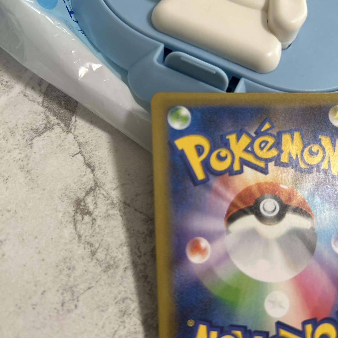美品　ポケモンカード　のピカチュウ　誕生日　25th プロモ