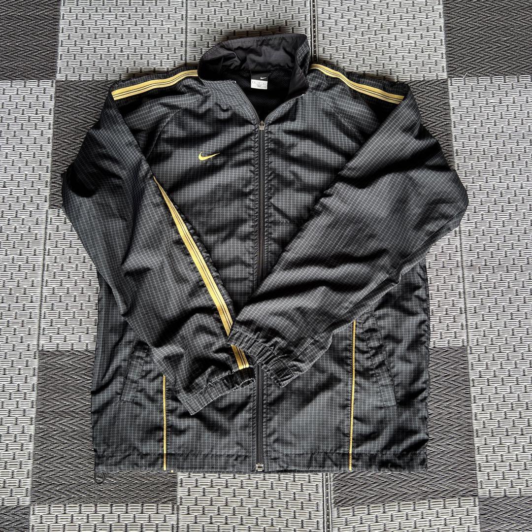 NIKEナイキ　トラックジャケットセットアップ　ジャージセットアップ　黒金　M NIKE - NIKEナイキ トラックジャケットセットアップ ジャージ
