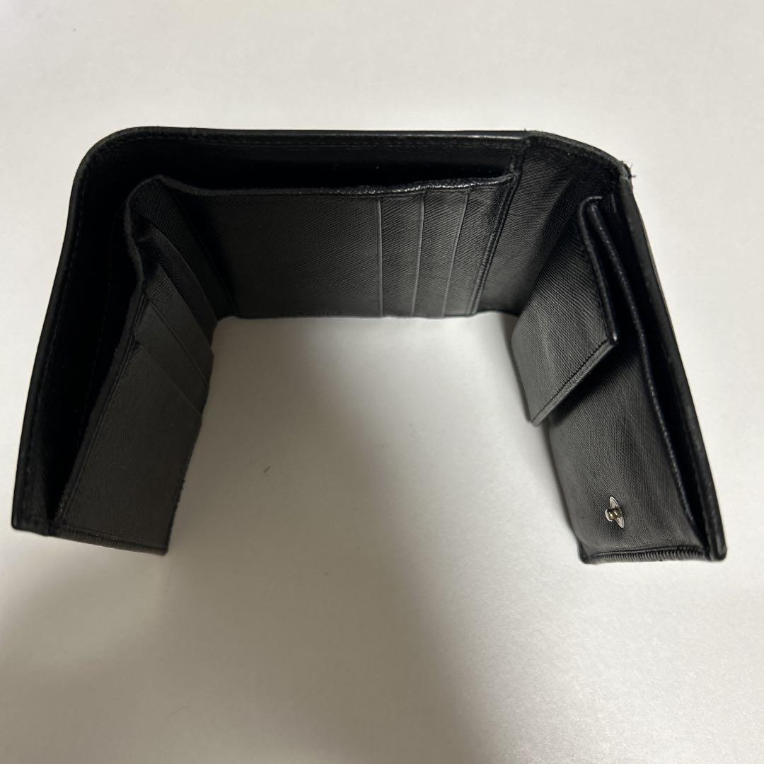 PRADA 三つ折り財布 ブラック レザー